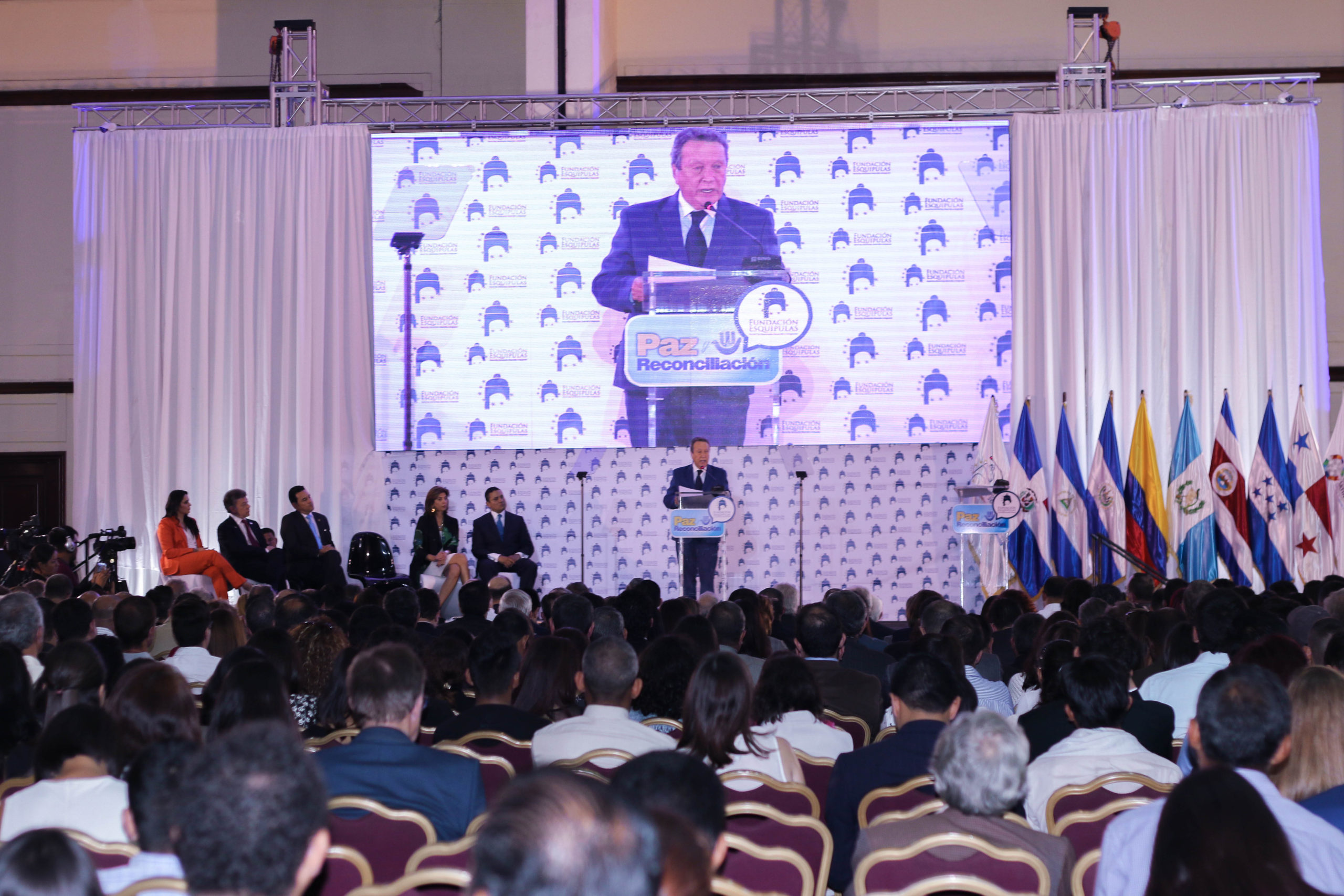 Vinicio Cerezo en el Foro Regional Esquipulas
